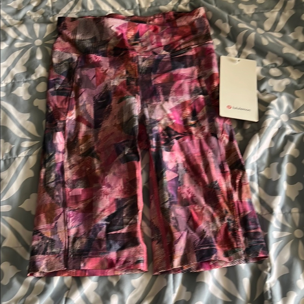 Lululemon On Pace Short HR 10” inseam